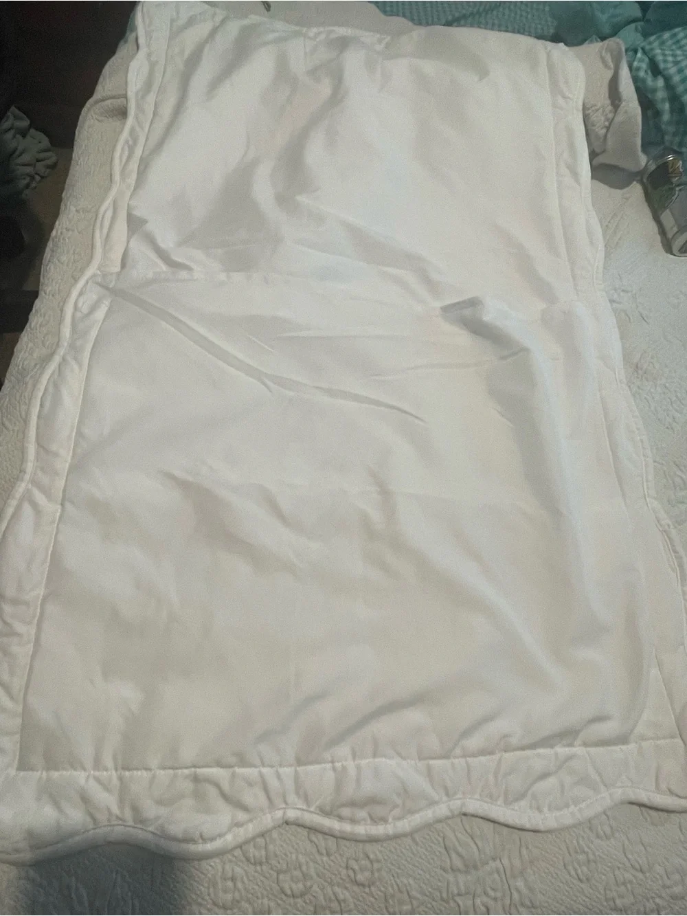 White Quilted Floral Embroidered White Large Pillow Sham (1)- Floral Embroidered